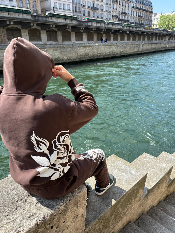 FEEL THE VIBE. WEAR THE EDGE.